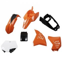 POLISPORT KOMPLET PLASTIKÓW KTM SX 65 12-15 ZESTAW ZAWIERA OSŁONĘ AMORTYZATORA TYŁ (8905600001) KOLOR POMARAŃCZOWY CZARNY OEM