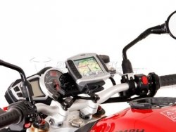 MOCOWANIE GPS Z AMORTYZACJĄ DRGAŃ BLACK TRIUMPH SPEED TRIPLE 1050 SW-MOTECH