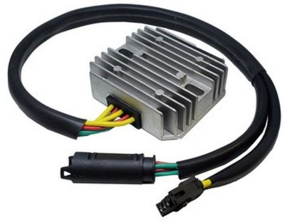 DZE REGULATOR NAPIĘCIA BMW F 650GS DAKAR 00-07; F 650CS 01-05; F 700GS 11-16; F 800GS ADVENTURE 12-16; F 800S/ST/R 05-17 (OEM 61