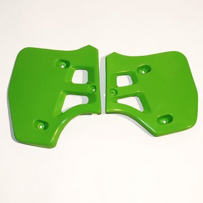 UFO OSŁONY CHŁODNICY KAWASAKI KX 250 88-89, KX 500 88-02 KOLOR ZIELONY