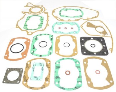 ATHENA KOMPLET USZCZELEK KTM 250 2T 74-81 (GS 250, MX 250)