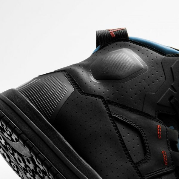 BUTY MOTOCYKLOWE REBELHORN VANDAL 2 BLACK BLUE RED 36