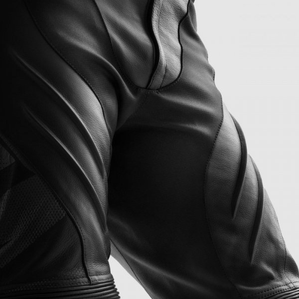 SPODNIE MOTOCYKLOWE SKÓRZANE REBELHORN INFERNO BLACK 60