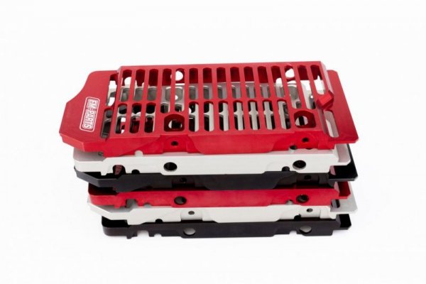 FM-PARTS OSŁONY CHŁODNICY (KRATKI) ALUMINIUM BETA 20-26 KOLOR CZARNY