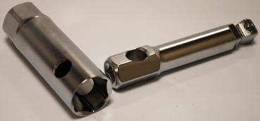 Klucz do świec 16 mm, długość 64mm