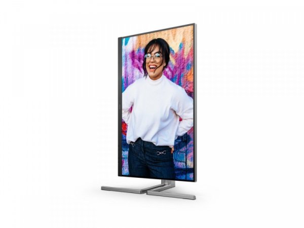 Monitor Q27U3CV 27 cali IPS QD HDMI DP USB-C RJ45 KVM