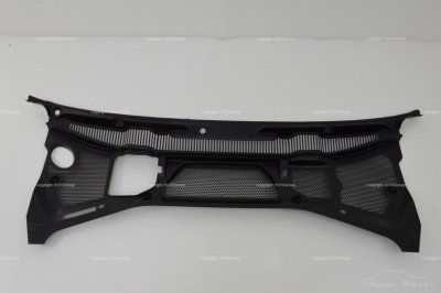 Bentley Continental GT GTC Wiper motor cover under windscreen panel