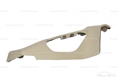 Aston Martin Vantage Coupe Górna tapicerka panel lewy tył 