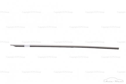 Aston Martin Vantage Right door seal trim finisher moulding chrome Weatherstrip