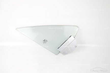 Bentley Continental GT 2005 Front right quarter side window glass