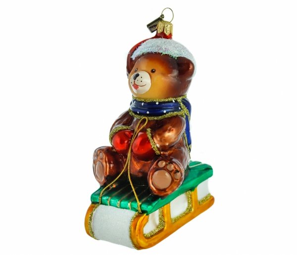 Szklana bombka Miś na sankach 11cm - Zimowa zabawa