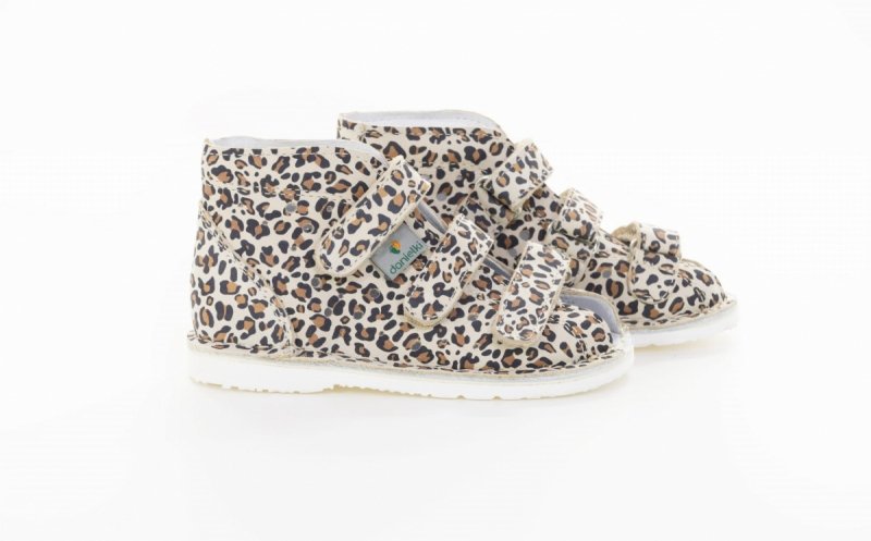 Sandałki profilaktyczne Danielki T135L PANTERKA na rzepy