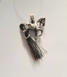 Wisiorek końskie włosie - Wróbel  