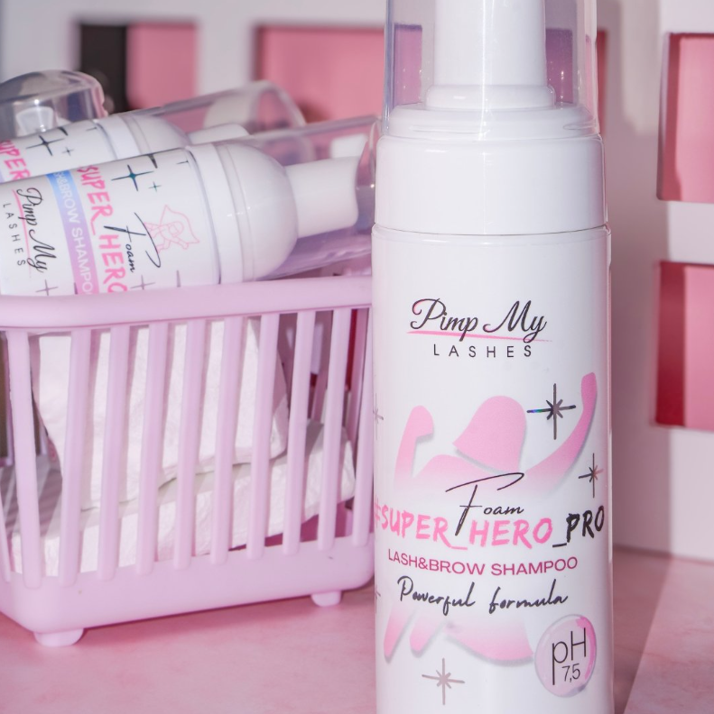Piankowy szampon do brwi i rzęs Super Hero Pro 150 ml Pimp My Lashes