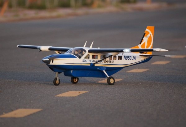 Samolot Cessna 208 Grand Caravan 1.7m .55 EP-GP Airliner ARF - VQ-Models