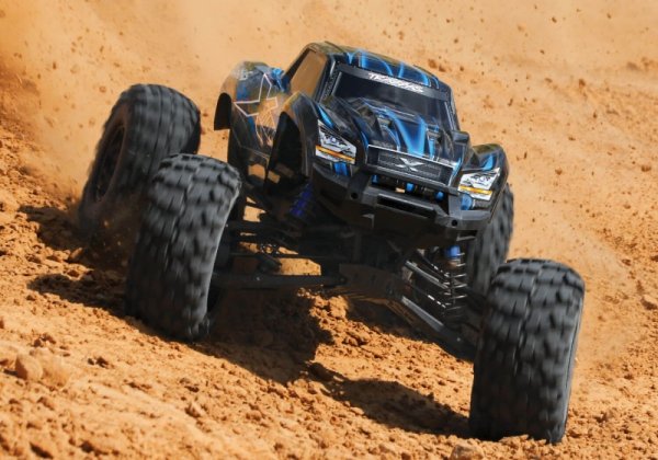 TRAXXAS X-Maxx 8S