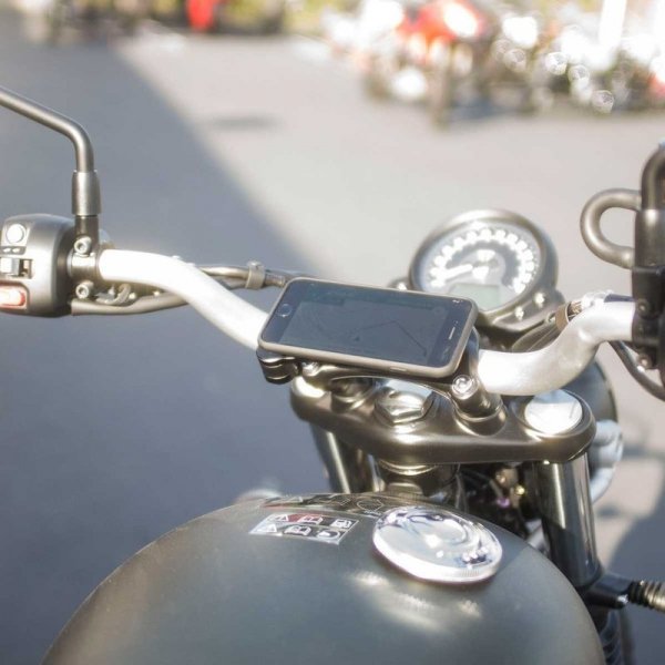 SP CONNECT ZESTAW MOTO BUNDLE  IPHONE 12 PRO/12 BL