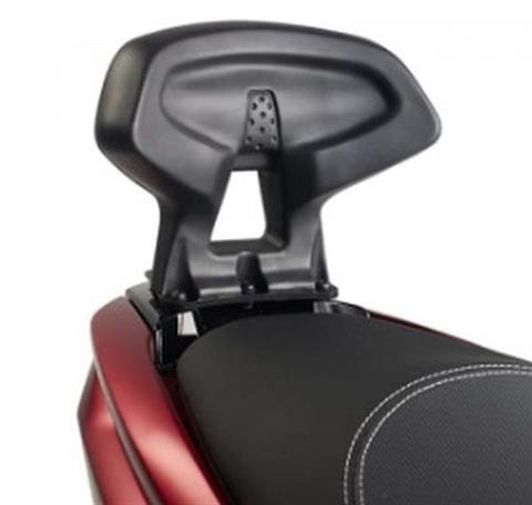 KAPPA OPARCIE PASAŻERA YAMAHA TRICITY 125/155  '14