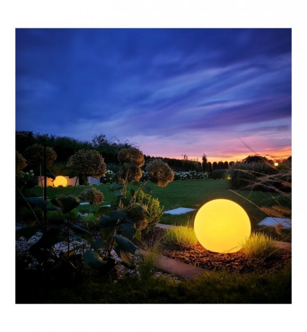Lampa ogrodowa GLOBO, biała kula, stojąca, latarnia dekoracyjna LED, 60cm