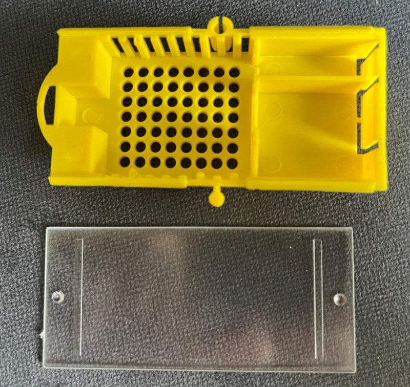 Queen bee cage (model 1)