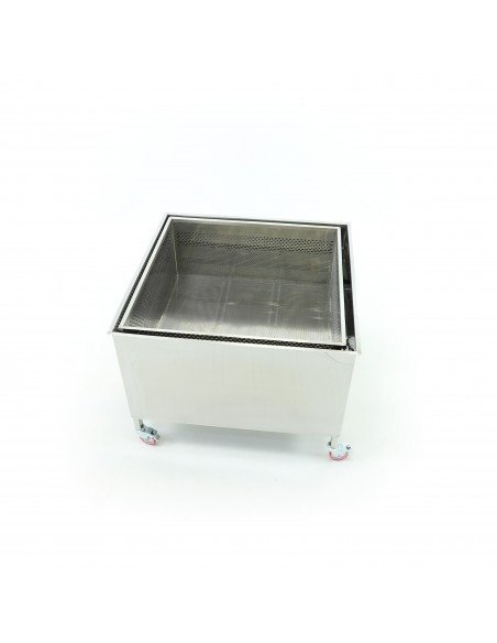 Wax melter for 100 dadant frames