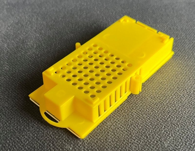 Queen bee cage (model 1)