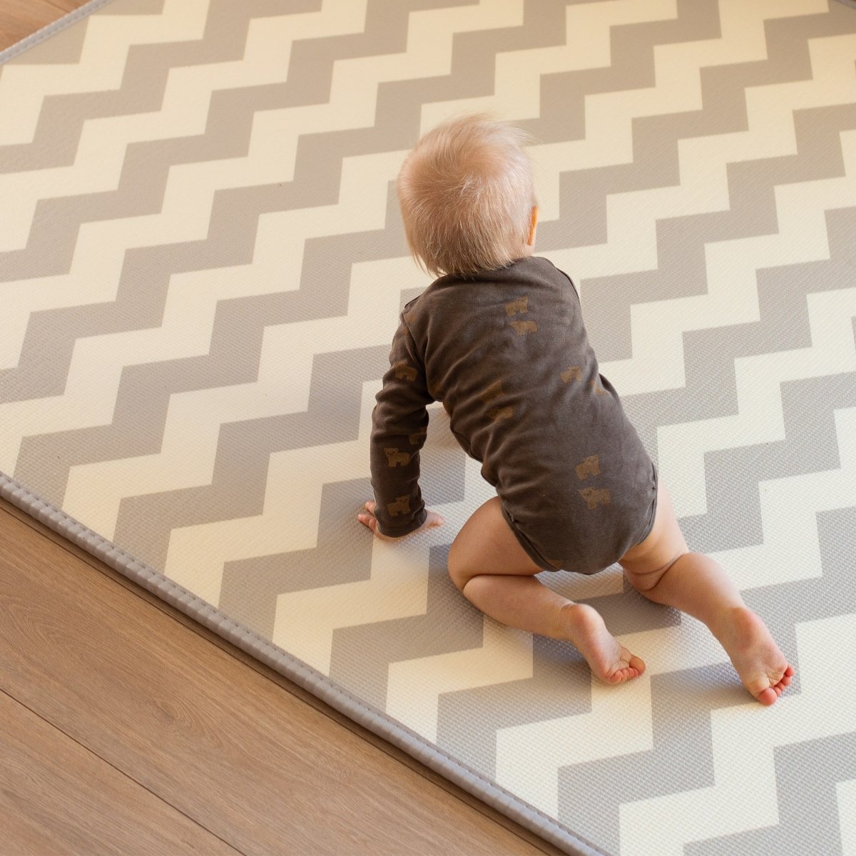 Dwustronna mata piankowa XXL - 180 x 150 x 2 cm najgrubsza - rulon (las i zygzaki)