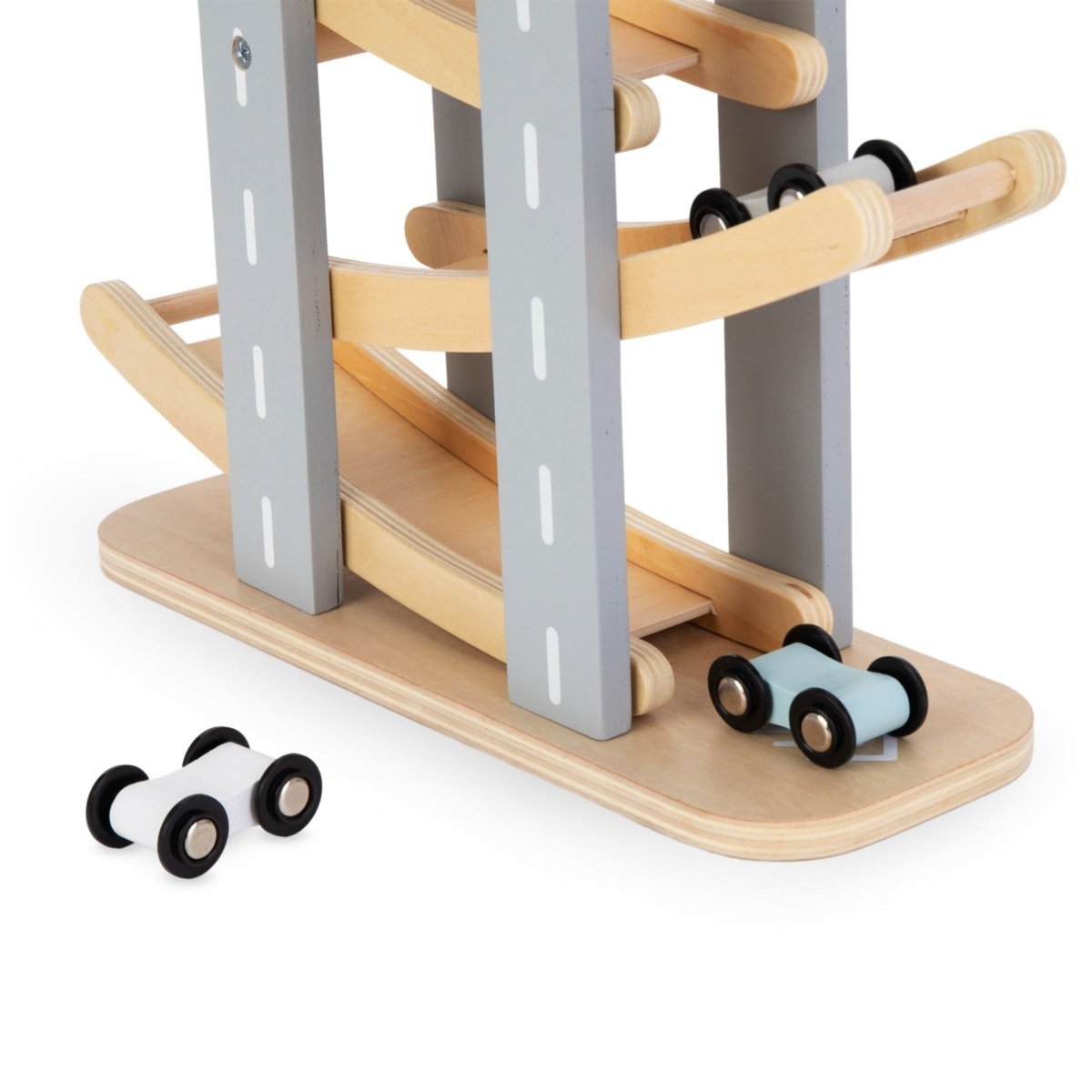 Drewniany tor - zjeżdżalnia dla aut - 4 piętra