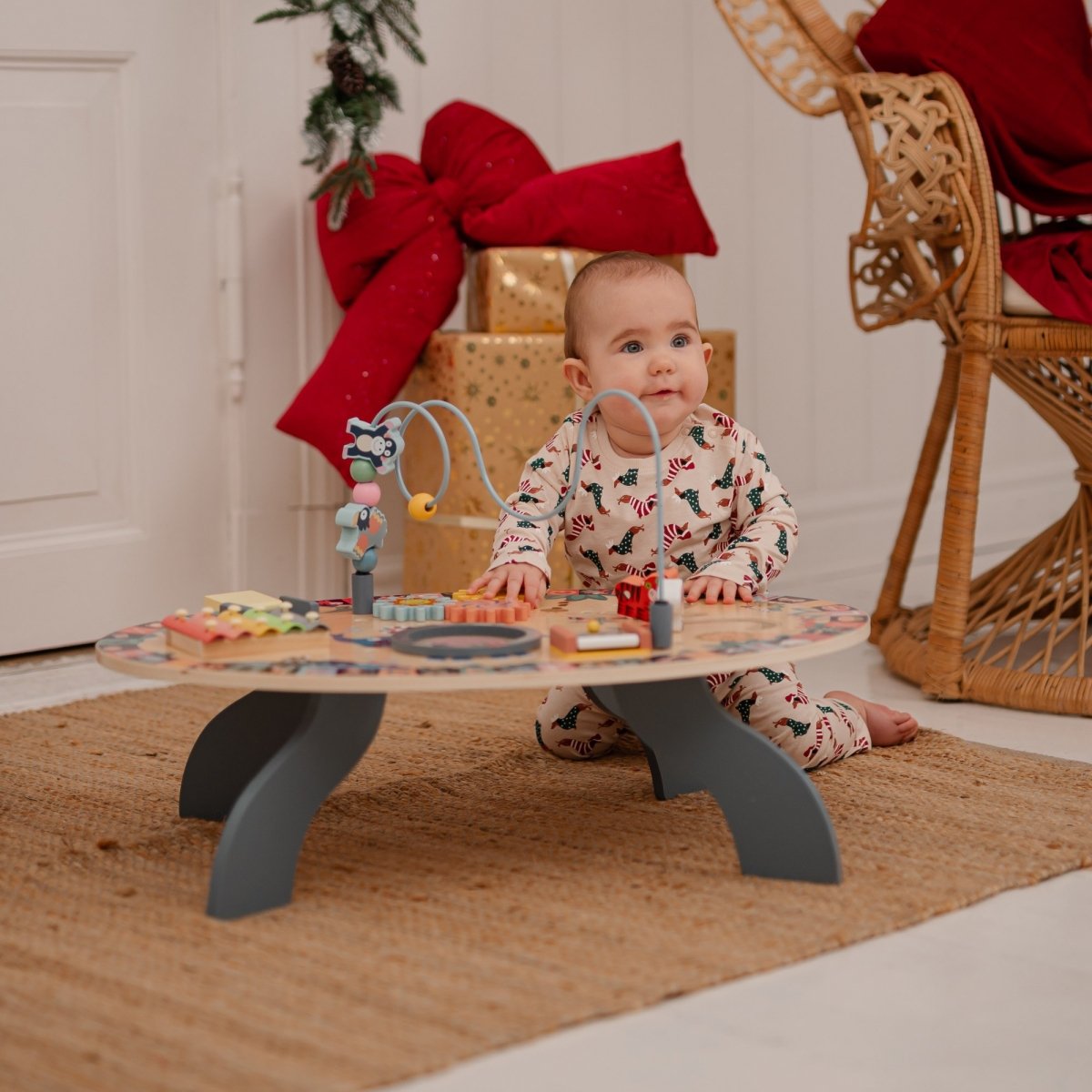 Drewniany stolik edukacyjny 7w1, muzyczny, sensoryczny