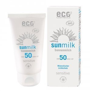 Eco cosmetics Mleczko na słońce SPF 50 sensitive z granatem i maliną