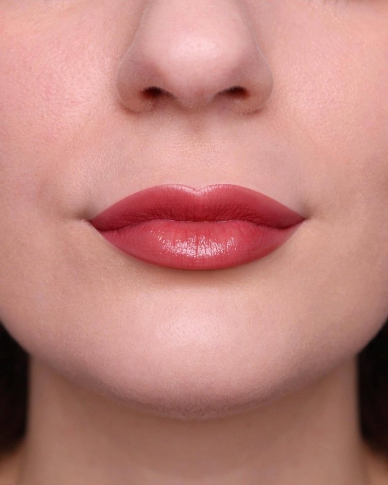 puroBio Odżywcza pomadka w kredce Twist &amp; Go RASPBERRY RED 505