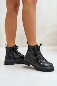 Botki Model Obeena 9681A Black Lakier - Step in style