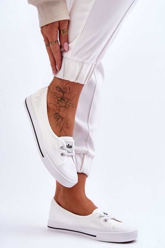 Trampki Model Lee Cooper LCW-23-31-1791L White - Step in style