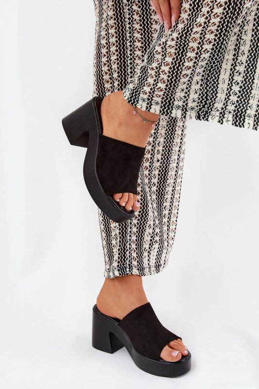 Sandał Klapki Model Omeisa 8338-273 Black - Step in style