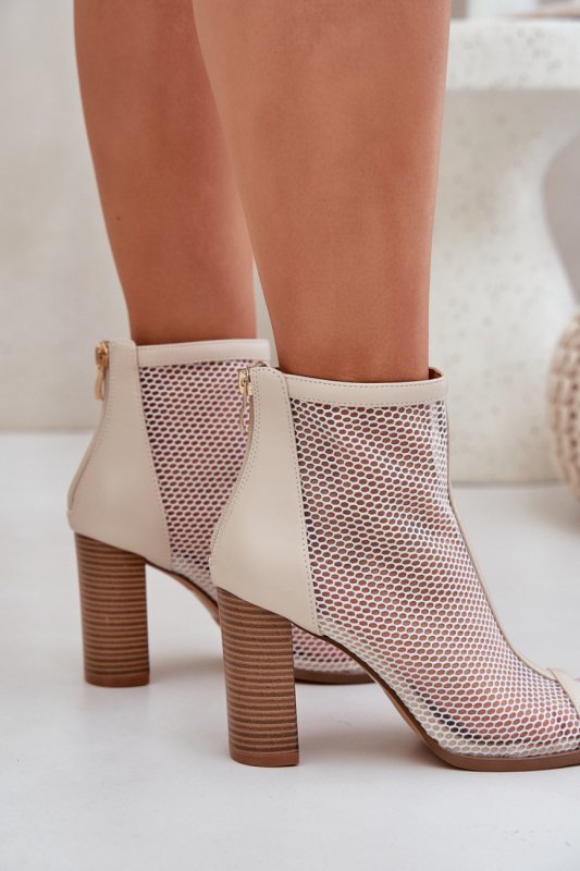 Sandały Model Taniffia M393 Beige - Step in style