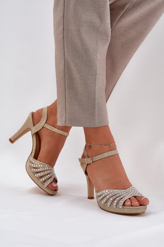 Sandały Model DA MR1038-33 Gold - Step in style