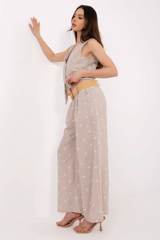Spodnie Komplet Model DHJ-KMPL-20882.66 Dark Beige - Italy Moda