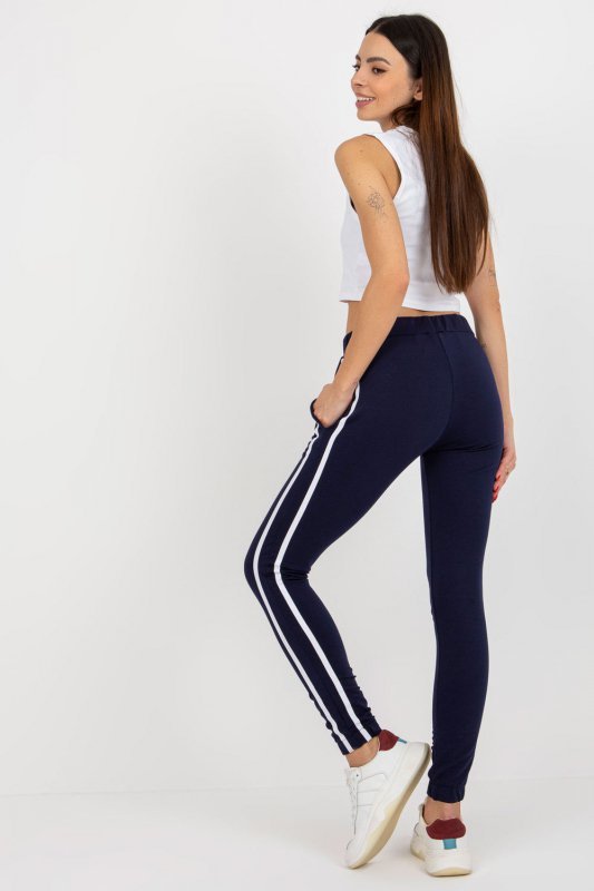 Spodnie Dresowe Model LO-DR-LK-238.22X Navy - Rue Paris