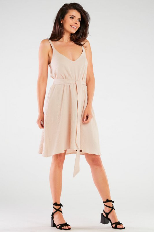 Sukienka Model M261 Beige - Infinite You