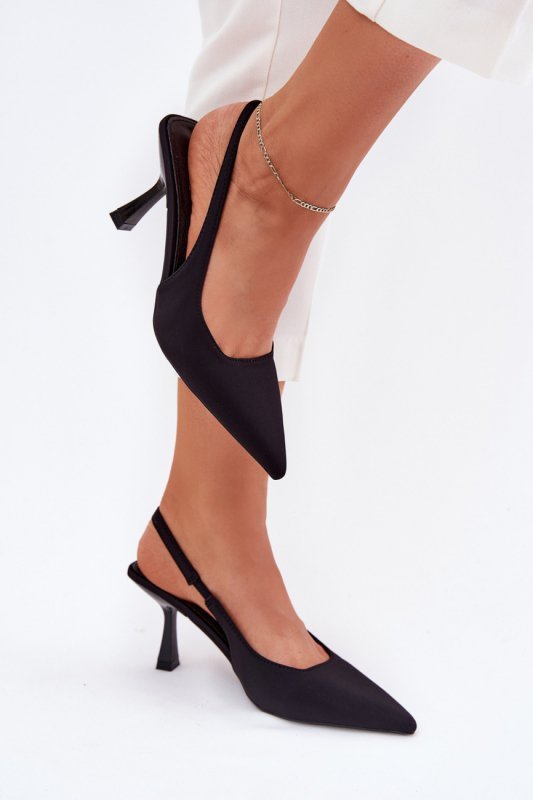Sandały Model Lunira P-1370 Black - Step in style