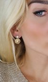goldene Ohrringe aus Edelstahl