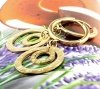 goldene Ohrringe aus Edelstahl