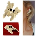 gold earrings made of stainless steel