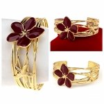 br68 Bransoletka złota 6,5cm stal chirurgiczna bangla 316L kwiatek