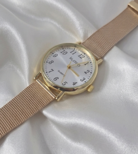 exclusive women's gold watch classic