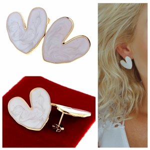 gold earrings made of stainless steel