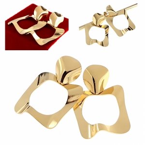 gold earrings made of stainless steel