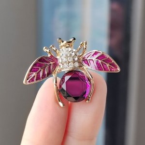 3842 Elegancka broszka przypinka błyszcząca pszczółka 
