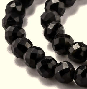 3818 Turmalin Naturalne koraliki z czarnego turmalinu, fasetowane, okrągłe, 2,7~3,5 mm, otwór: 0,7 mm, ok. 120 szt./sznur, 38 cm