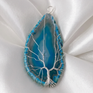 Головная вешалка в фурнитуре